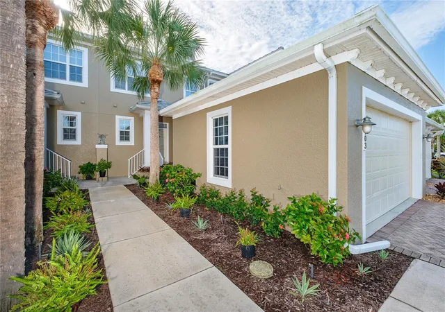 Photo 3 of Single family home for sale at 10720 Lemon Crk Loop #103, Englewood, FL 34224 | MLS# N6145884 | Listing updated on 2026-09-23