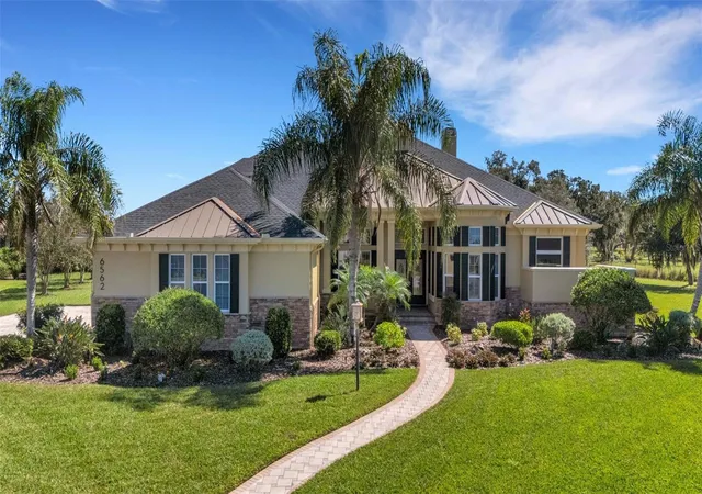 Photo 1 of Mansion for sale at 6562 Eagle View Loop, Lakeland, FL 33813 | MLS# L4965253 | Listing updated on 2026-10-26