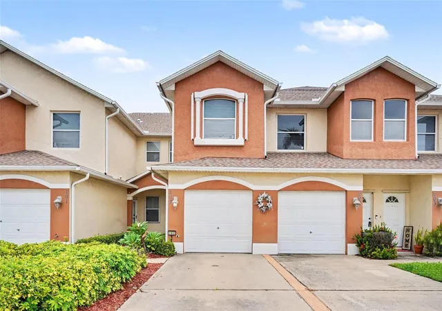 Photo 1 of Condo for sale at 1020 Venetian Dr #102, Melbourne, FL 32904 | MLS# O6443861 | Listing updated on 2026-09-24