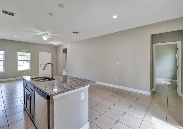 Photo 3 of Single family home for sale at 528 Finch Ln, Kissimmee, FL 34759 | MLS# O6443867 | Listing updated on 2026-10-08