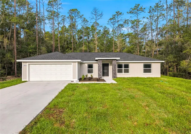 Photo 1 of Single family home for sale at 9818 N Pewter Ave, Dunnellon, FL 34434 | MLS# OM732705 | Listing updated on 2026-09-30