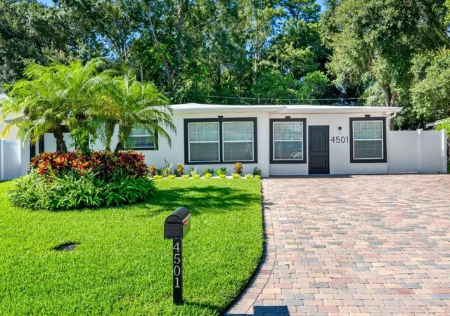 Photo 1 of House for sale at 4501 N Jamaica St, Tampa, FL 33614 | MLS# TB8551108 | Listing updated on 2026-10-02