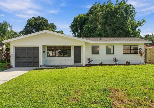 Photo 1 of Single family home for sale at 3030 Courtland St, Sarasota, FL 34237 | MLS# A4706971 | Listing updated on 2026-09-22