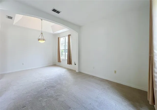Photo 4 of Single family home for sale at 6930 Remington View Ct, Orlando, FL 32829 | MLS# O6443869 | Listing updated on 2026-10-03