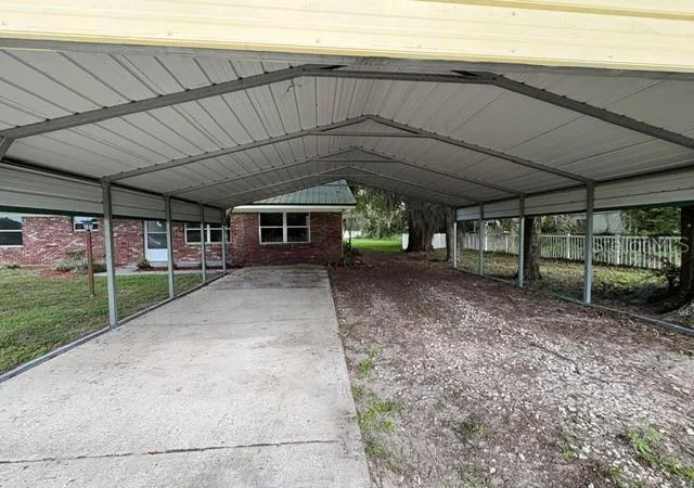 Photo 3 of Sale Pending at 192 Hadden Ln, Bartow, FL 33830 | MLS# P4939966 | Listing updated on 2026-10-10