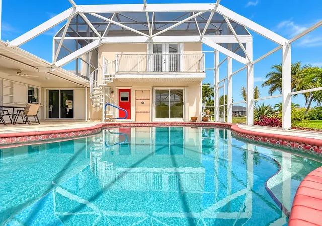 Photo 2 of Single family home for sale at 63 Clubhouse Rd, Rotonda West, FL 33947 | MLS# D6148878 | Listing updated on 2026-10-08