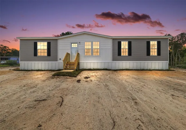 Manufactured home for sale at 16636 SW 57th Street, OCALA, FL 34481 | MLS# GC543703