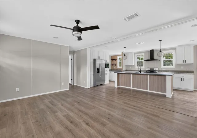 Photo 4 of Manufactured home for sale at 16636 SW 57th Street, Ocala, FL 34481 | MLS# GC543703 | Listing updated on 2026-09-23