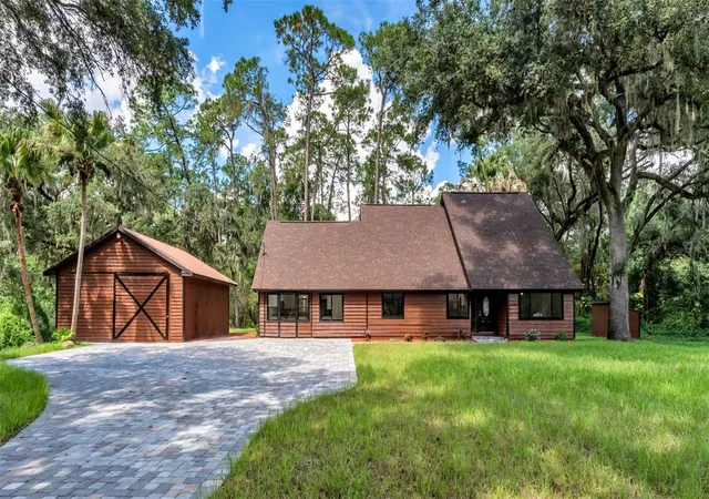 Photo 1 of Single family home for sale at 1743 Itchepackesassa Dr, Lakeland, FL 33810 | MLS# L4965254 | Listing updated on 2026-10-07