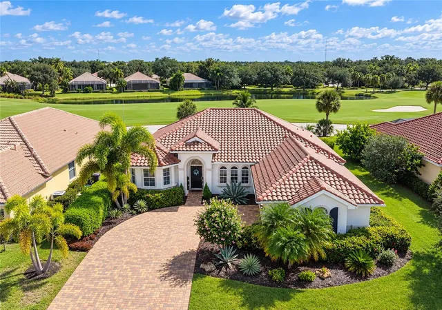 Single family home for sale at 9719 Discovery Ter, BRADENTON, FL 34212 | MLS# A4706980