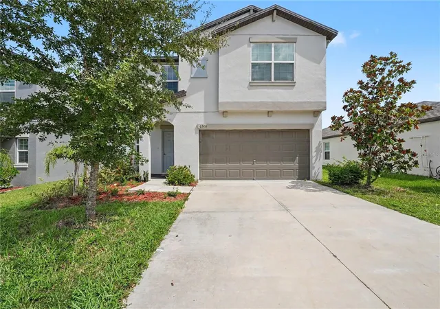 Photo 1 of Single family home for sale at 6300 Beverly Hills Dr, Zephyrhills, FL 33541 | MLS# TB8551124 | Listing updated on 2026-10-05