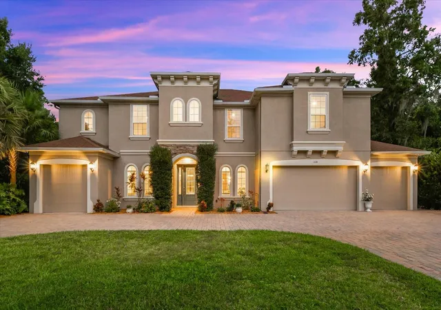 Photo 3 of Single family home for sale at 1118 Lake Hanna Dr, Lutz, FL 33549 | MLS# TB8551126 | Listing updated on 2026-09-26