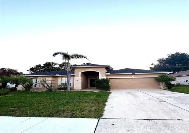 Photo 1 of Single family home for sale at 2386 Grand Poplar St, Ocoee, FL 34761 | MLS# P4939967 | Listing updated on 2026-09-25