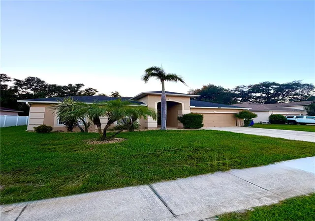 Photo 2 of Single family home for sale at 2386 Grand Poplar St, Ocoee, FL 34761 | MLS# P4939967 | Listing updated on 2026-09-25