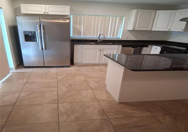 Photo 3 of Condo for sale at 15301 Pond Woods #303, Tampa, FL 33618 | MLS# O6443887 | Listing updated on 2026-10-04