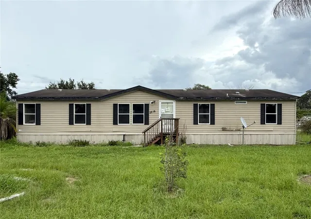 Photo 1 of Sale Pending at 2216 Harris Rd, Wauchula, FL 33873 | MLS# TB8551128 | Listing updated on 2026-10-07
