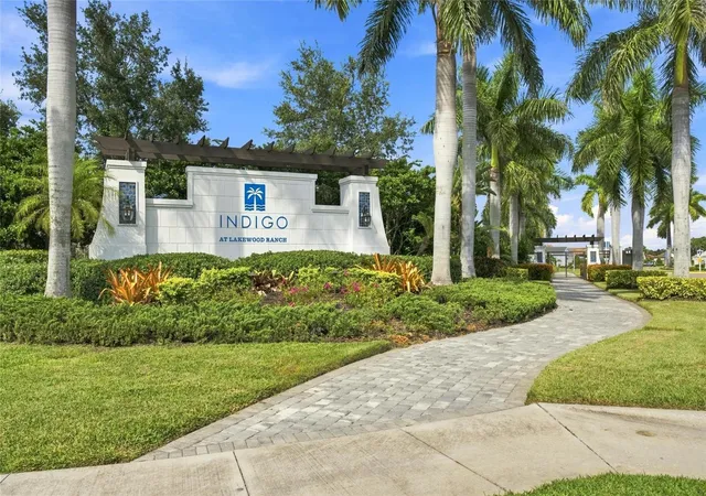 Photo 2 of Single family home for sale at 12736 Seasong Ter, Bradenton, FL 34211 | MLS# A4706989 | Listing updated on 2026-09-25