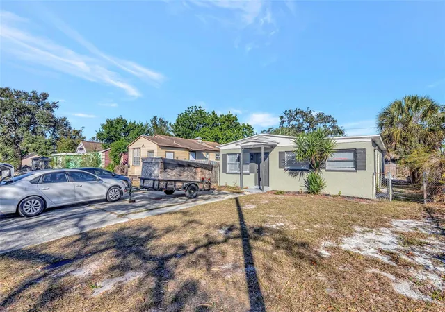 Photo 2 of Single family home for sale at 2629 14th Avenue S, Saint Petersburg, FL 33712 | MLS# TB8551135 | Listing updated on 2026-09-22