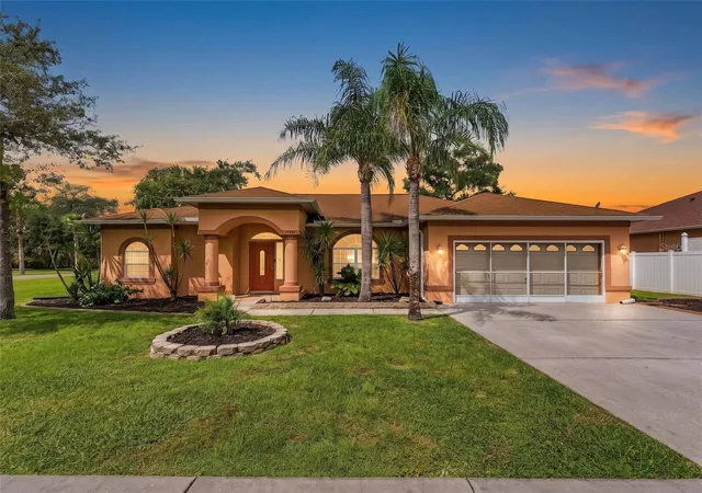 Photo 2 of Single family home for sale at 15393 Burbank Dr, Brooksville, FL 34604 | MLS# W7889722 | Listing updated on 2026-10-03