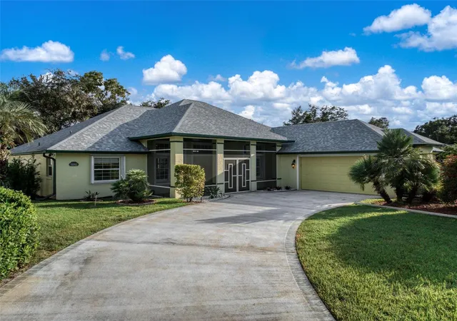 Single family home for sale at 5092 Strafford Oaks Dr, SEBRING, FL 33875 | MLS# OM732716