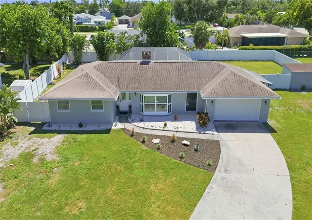 Photo 4 of Single family home for sale at 7815 18th Avenue NW, Bradenton, FL 34209 | MLS# A4706991 | Listing updated on 2026-09-23