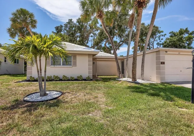 Single family home for sale at 321 Dante Dr #321, NOKOMIS, FL 34275 | MLS# A4706995