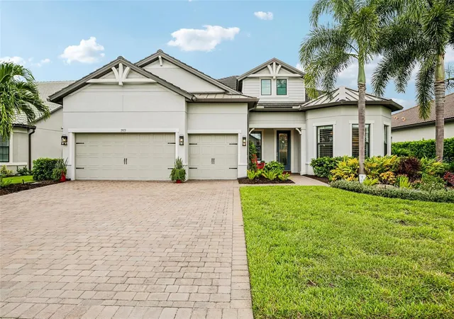 Photo 1 of Single family home for sale at 7973 Grande Shrs Dr, Sarasota, FL 34240 | MLS# TB8551141 | Listing updated on 2026-10-03