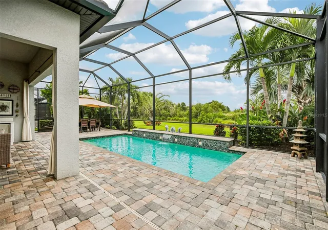 Photo 2 of Single family home for sale at 7973 Grande Shrs Dr, Sarasota, FL 34240 | MLS# TB8551141 | Listing updated on 2026-10-03
