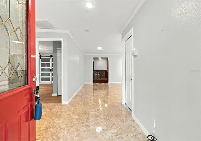 Photo 3 of Single family home for sale at 2254 Heron Cir, Clearwater, FL 33762 | MLS# TB8551143 | Listing updated on 2026-10-09