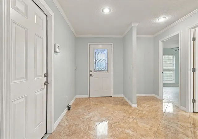 Photo 4 of Single family home for sale at 2254 Heron Cir, Clearwater, FL 33762 | MLS# TB8551143 | Listing updated on 2026-10-09