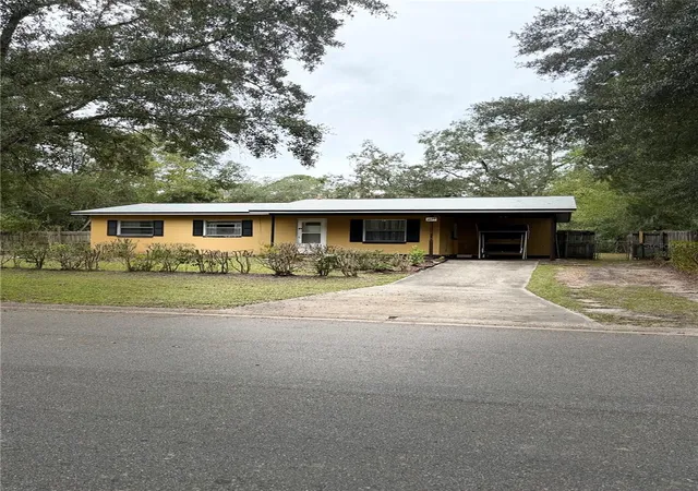 Photo 1 of Single family home for sale at 3626 Ne 12 Street, Gainesville, FL 32609 | MLS# GC543707 | Listing updated on 2026-10-07