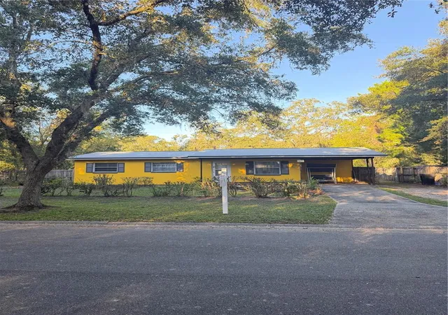 Photo 1 of Single family home for sale at 3626 Ne 12 Street, Gainesville, FL 32609 | MLS# GC543707 | Listing updated on 2026-10-17