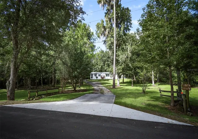 Manufactured home for sale at 13174 SE 30th Court, BELLEVIEW, FL 34420 | MLS# O6443925
