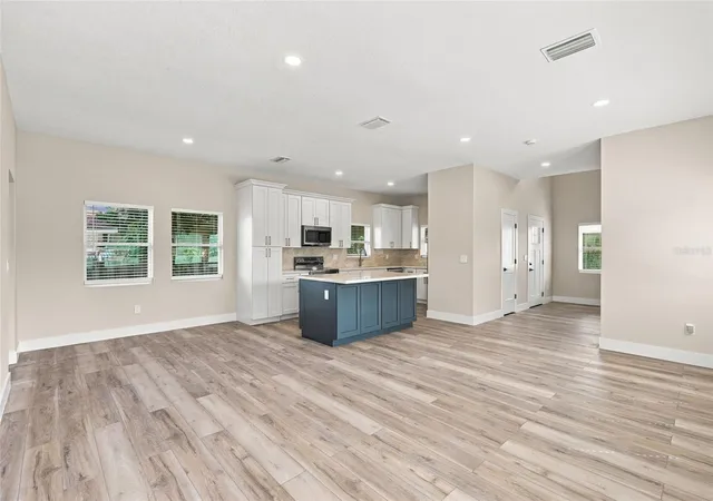 Photo 3 of Single family home for sale at 1002 E Osborne Ave, Tampa, FL 33603 | MLS# TB8551158 | Listing updated on 2026-09-24