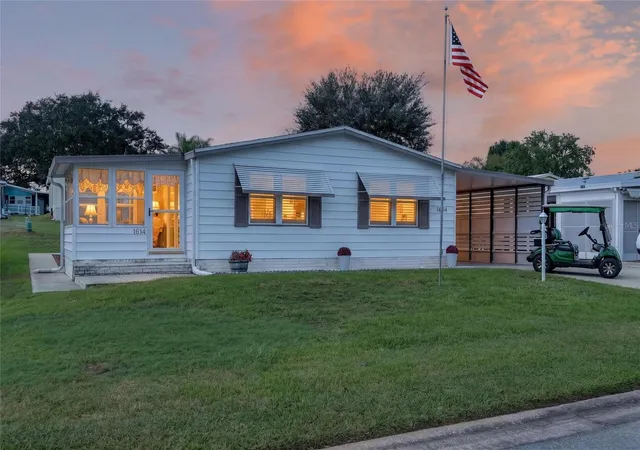Photo 2 of Manufactured home for sale at 1614 Bay Meadows Ln, Lady Lake, FL 32159 | MLS# G5118132 | Listing updated on 2026-10-03