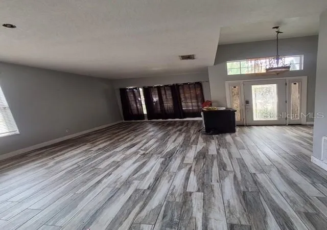Photo 4 of Single family home for sale at 2851 Cribble Ct, Orlando, FL 32825 | MLS# O6443933 | Listing updated on 2026-09-24