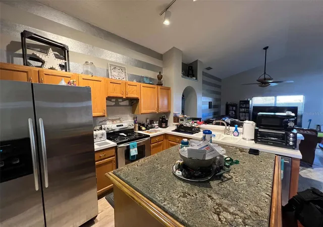 Photo 4 of Single family home for sale at 1711 Chisbury Ct, Orlando, FL 32837 | MLS# S5158096 | Listing updated on 2026-09-24