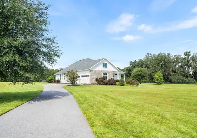 Photo 1 of Single family home for sale at 10630 Nw 153rd Terrace, Alachua, FL 32615 | MLS# GC543710 | Listing updated on 2026-10-03