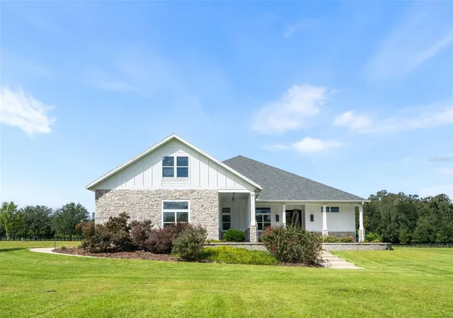 Photo 3 of Single family home for sale at 10630 Nw 153rd Terrace, Alachua, FL 32615 | MLS# GC543710 | Listing updated on 2026-10-03