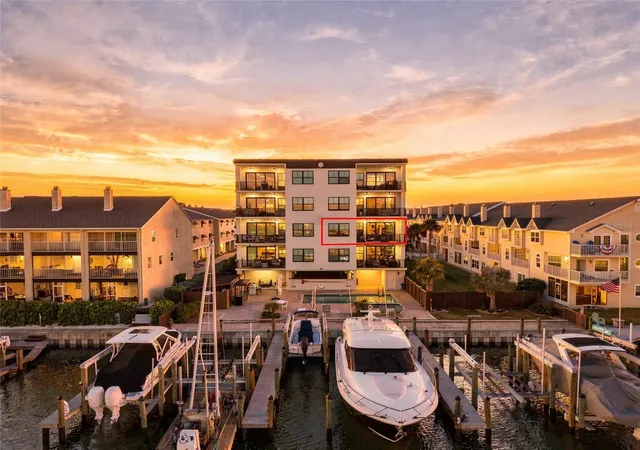 Condo for sale at 455 Pinellas Bayway S #3A, Saint Petersburg, FL 33715 | MLS# TB8551176