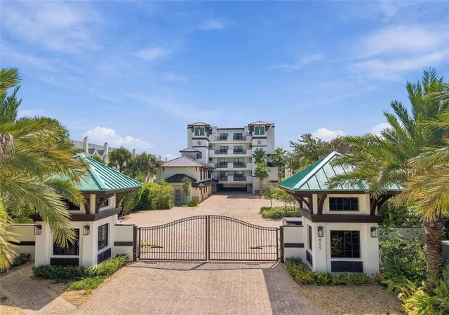 Photo 4 of Condo for sale at 455 Pinellas Bayway S #3A, Saint Petersburg, FL 33715 | MLS# TB8551176 | Listing updated on 2026-10-08
