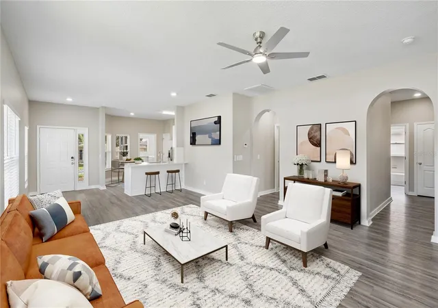 Photo 4 of Single family home for sale at 1409 Kellogg Dr, Tavares, FL 32778 | MLS# G5118133 | Listing updated on 2026-09-30