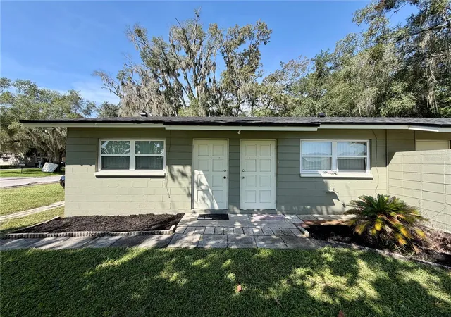 Photo 3 of Multi family home for sale at 3300 Sw 23rd Street, Gainesville, FL 32608 | MLS# GC543711 | Listing updated on 2026-09-23