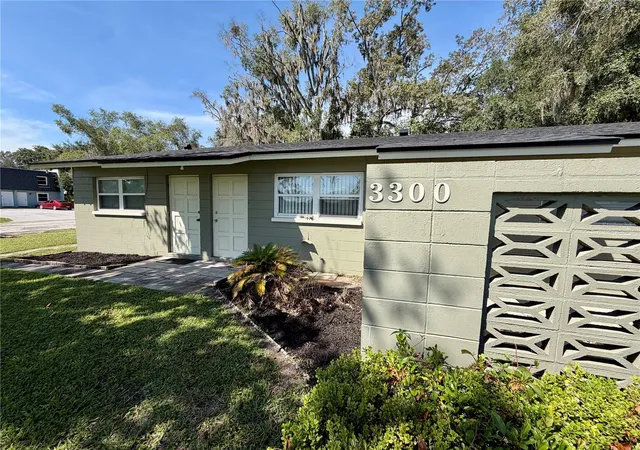 Photo 3 of House for sale at 3300 SW 23rd Street, Gainesville, FL 32608 | MLS# GC543711 | Listing updated on 2026-09-23
