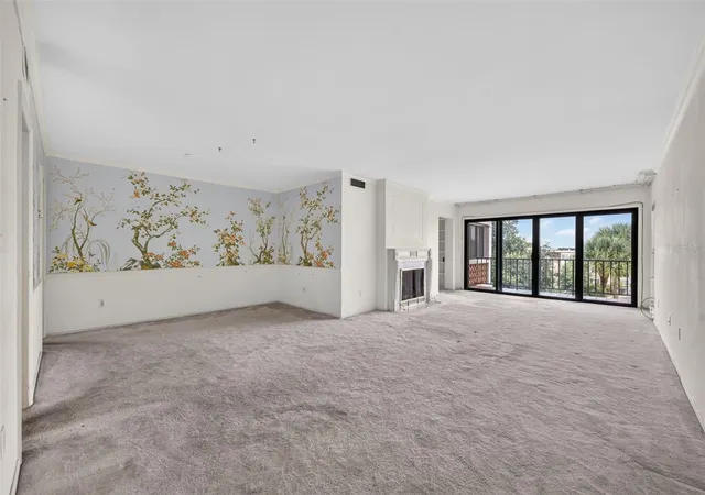Photo 3 of Condo for sale at 100 S Interlachen Ave #401, Winter Park, FL 32789 | MLS# O6443942 | Listing updated on 2026-10-03
