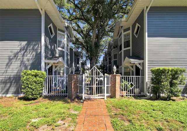 Photo 2 of Townhouse for sale at 506 S Willow Ave #13, Tampa, FL 33606 | MLS# TB8551181 | Listing updated on 2026-10-04