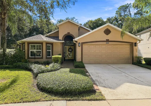 Photo 1 of Single family home for sale at 5500 Ansley Way, Mount Dora, FL 32757 | MLS# O6443945 | Listing updated on 2026-10-03
