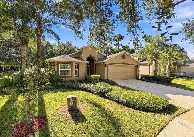 Photo 2 of Single family home for sale at 5500 Ansley Way, Mount Dora, FL 32757 | MLS# O6443945 | Listing updated on 2026-10-03