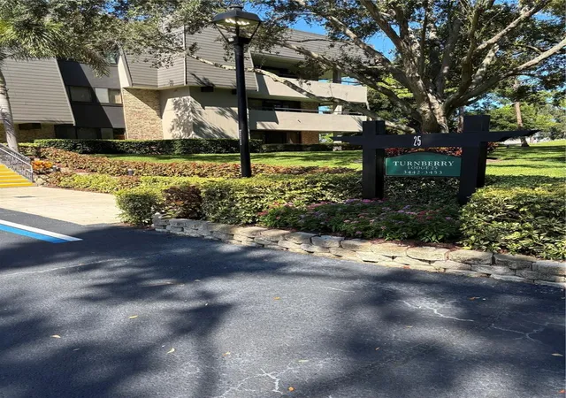 Condo for sale at 36750 US Hwy 19 #25-104, PALM HARBOR, FL 34683 | MLS# TB8551182