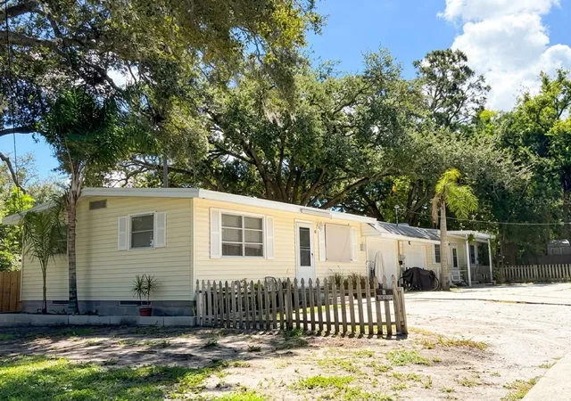 Photo 1 of Multi family home for sale at 211 4th Place Sw, Largo, FL 33770 | MLS# TB8551184 | Listing updated on 2026-09-25